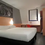 Kyriad Direct Hotel