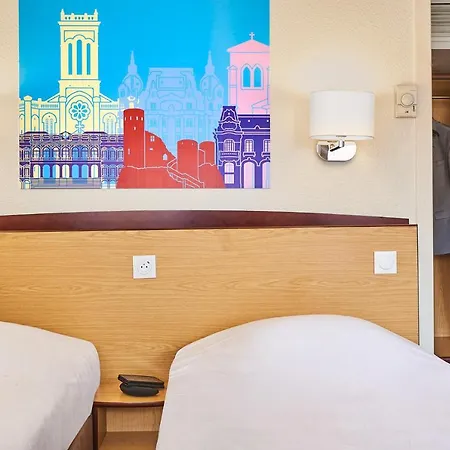 Kyriad Direct Hotel Soissons