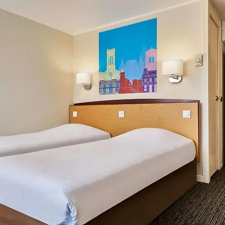 Kyriad Direct Hotel