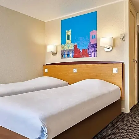 Hotel Kyriad Direct