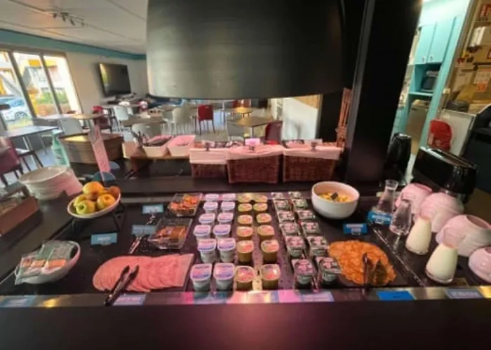 Kyriad Direct Hotel 2*