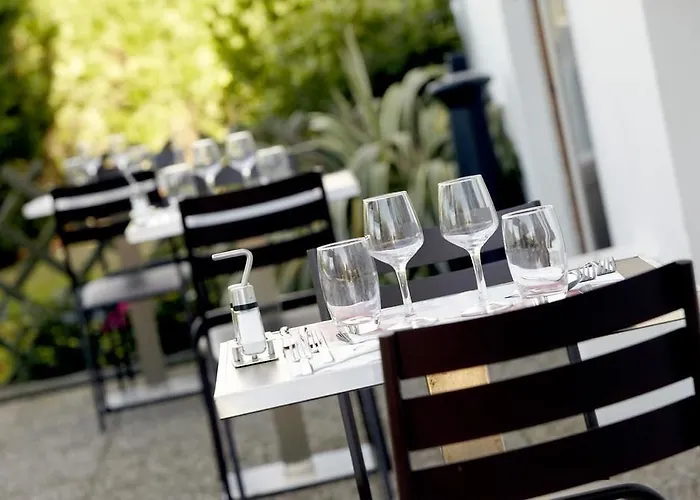 Kyriad Direct Hotel 2*